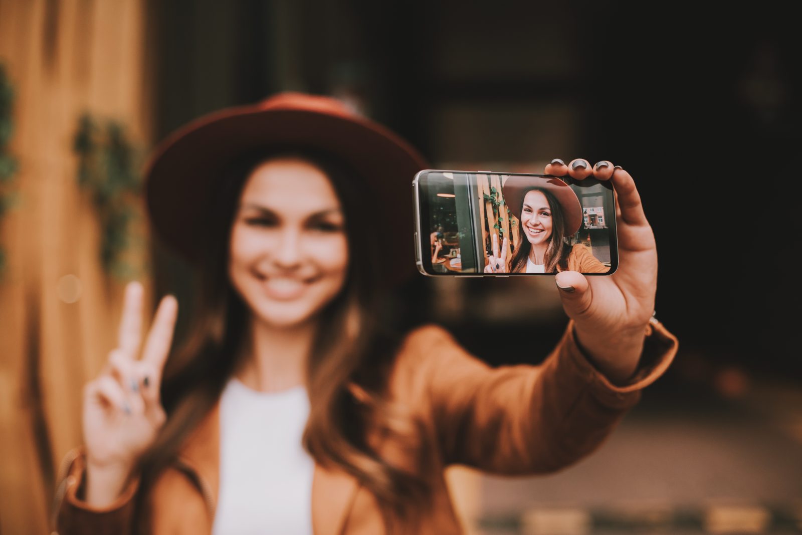 Własny filtr na InstaStory – Czy Twoja marka tego potrzebuje?